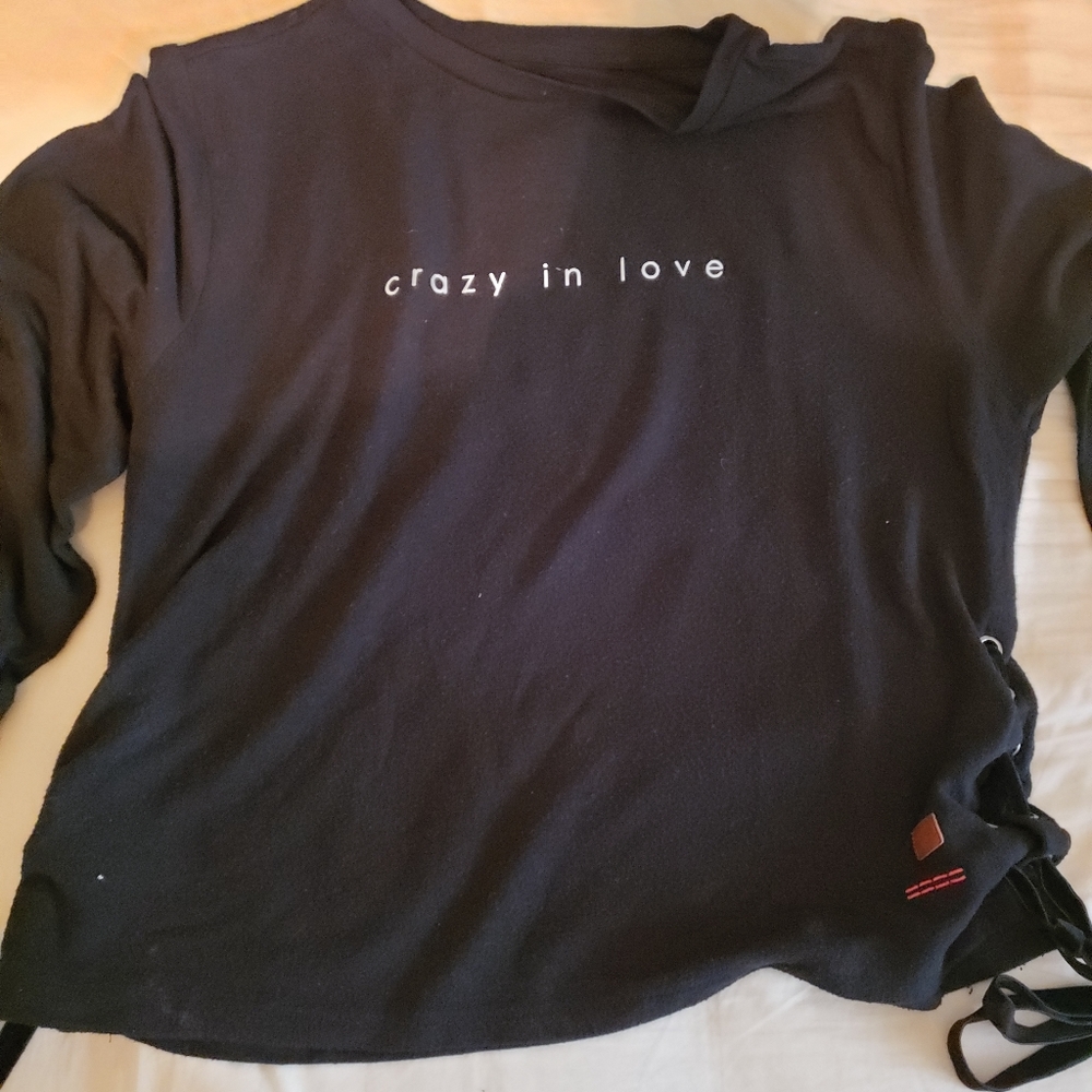 Peace Love World Long Sleeve Tshirt Large Black
